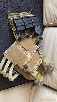 Airsoft nosič plátů - 2