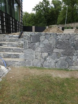Kamenné zidky, dlažby a jine prace z kamenu - 2