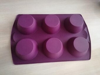 Tupperware silikonová forma MUFFINY fialová - 2