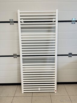 Topný žebřík ISAN 60x135cm - 2