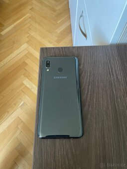 Samsung A20 - 2