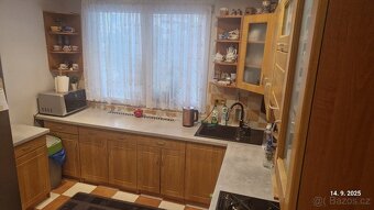 Starší kuchyňská linka - 2
