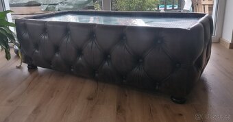 Luxusní kožený konferenční stolek Chesterfield - 2