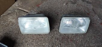 Přední emkové světlomety na Škoda 105 l 120l - 2