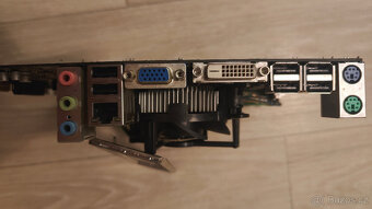 MSI H61M-P31 (G3) + Procesor Intel i3-2100 + 4GB Ram - 2