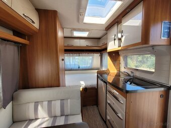 karavan / obytný přívěs -Hobby Ontour390SF•100km/h,1200kg• - 2