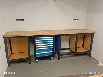 Dílenský ponk, pracovní stůl - 2