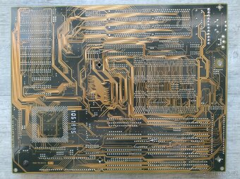 Soyo 5TA2 - Socket 7 - 2