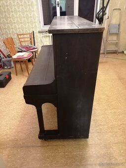 Pianino AUGUST FÖRSTER - 2