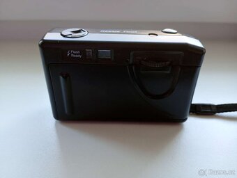 Analogový fotoaparát Revue Flash - 2