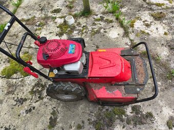 Prodám sekačku VARI F-530 - 2