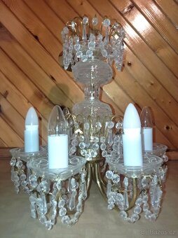 Křišťálový lustr - 2