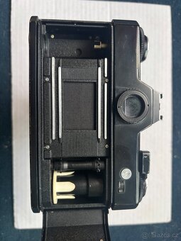 Voigtlander VSL-1 + Exakta 80-200 mm - sleva - 2