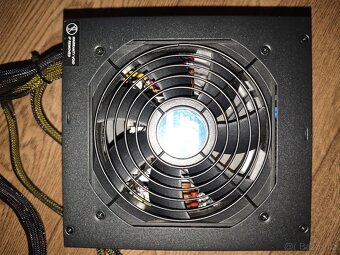 Počítačový zdroj 620W - 2