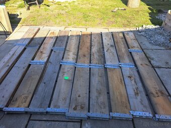 Paletový nástavec/vyvýšený záhon - 2