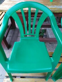 dětské plastové židličky - 2