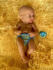 Realistická panenka-miminko,podobná Reborn. - 2