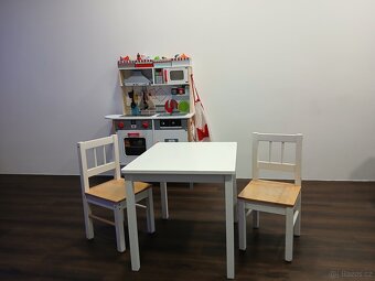 Dětský dřevěný IKEA stoleček a 2 židličky - 2