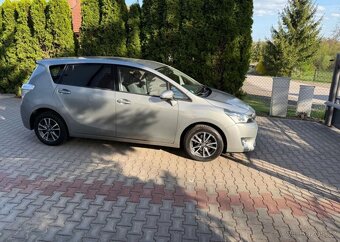 Toyota Verso 1,8 VVTi Top stav, výhř sedad benzín - 2