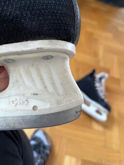 Brusle vel. 37 Botas - 2