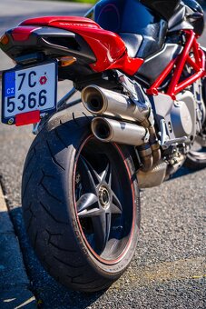 MV Agusta Brutale 910 - 2