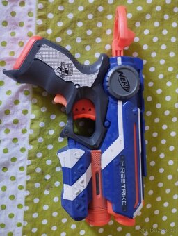 Nerf pistole - 2