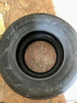 215/70R15 98H Triangle - 2
