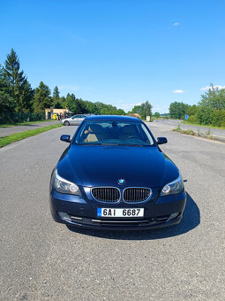 Prodám BMW 4x4 diesel 12/2008 (vzor 2009) limuzína - 2