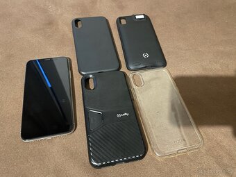 iPhone X 256GB pěkný stav - 2