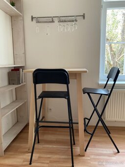 Stolek NORRÅKER (IKEA, bříza) + 2 skládací židle - 2