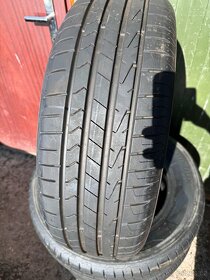 Letní pneu 215/65 R17 Hankook - 2