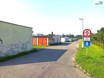 Prodej garáže, 18 m2, U Mostku, Hradec Králové - 2