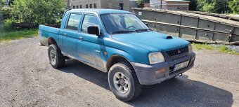 Mitsubishi L200 - 2