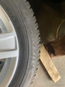 205/60R16 - 2
