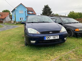 Ford Focus mk1 - 2