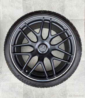 Mercedes AMG GT 4Door Zimní Michelin 275/35 R21 315/30 - 2