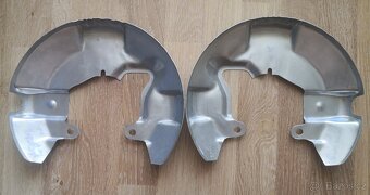 Sada předních brzdových štítů P+L  FIAT 127/128/RITMO - 2