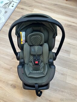 Autosedačka-vajíčko Britax Romer Baby-Safe Pro Vario Base 5Z - 2