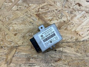 ŘÍDICÍ JEDNOTKA TLAKU PNEUMATIK 3D0907273D - 2