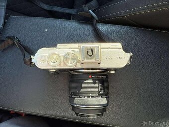 Olympus PEN E-PL8 - 2