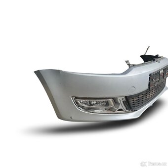 Přední nárazník stříbrná LA7W VW Polo 5 r.v. 2011 - 2