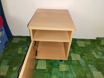 Prodám noční stolky - 2