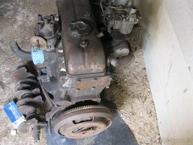 motor Renault R8 1130 - 2
