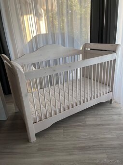 Set postýlky a přebalovací komody - 2