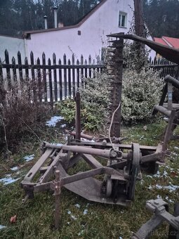 Prodám staré zemědělské stroje - 2