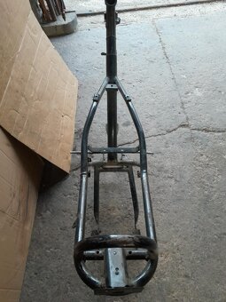 Jawa 90,rám+díly - 2