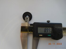 Gramofonové nožičky - 2