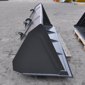 Lžíce na traktor - 2