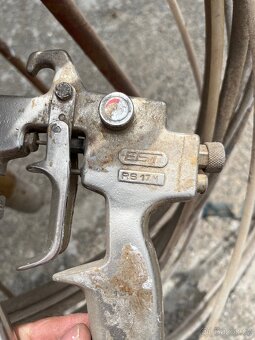 Stříkací zařízení - 2