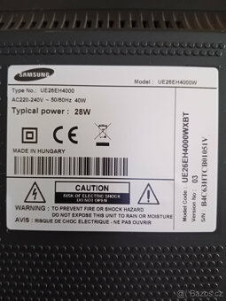 26" Samsung UE26EH4000 - 2